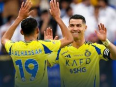 吉马良斯远射中柱！纽卡惜败曼城无缘联赛杯晋级留下遗憾，联赛杯八强战曼城险胜晋级 | 足球球星动态