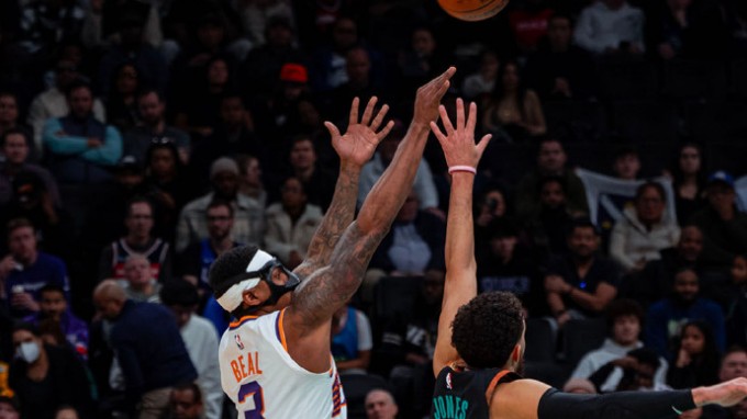 任骏飞正式退役，周鹏告别全运赛场：广东队双星传奇落幕，CBA总决赛看点回顾 | 篮球球星动态