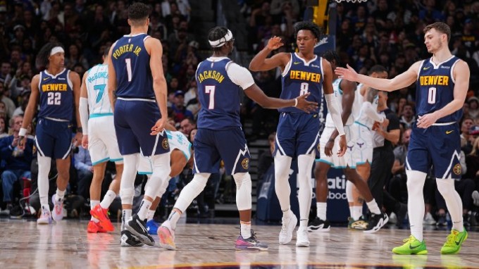 对决往绩揭秘：勇士过去六次面对步行者仅取一胜，这场比赛谁能打破魔咒？赛事点评 | NBA录像高清回放