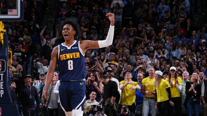 金州勇士主场霸气121-108大胜印第安纳步行者，主场战绩全胜！精彩赛事点评 | NBA录像高清回放