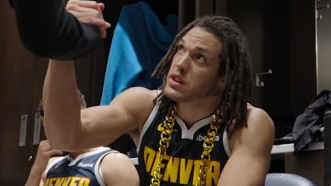 马刺关键时刻12-0攻势逆转火箭，火箭连续5失误葬送好局 赛事点评 | NBA录像高清回放