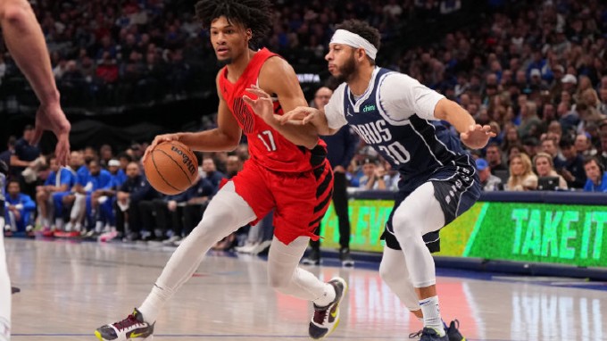 维金斯爆发狂砍25分8篮板，勇士主场击退步行者！赛事点评 | NBA录像高清回放