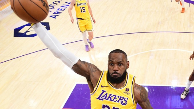 太阳热火西岸交锋！杜兰特布克联手对决巴特勒，精彩赛事一触即发|篮球球星动态